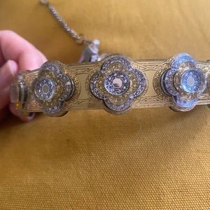 BEAUTIFUL VINTAGE STYLE NECKLACE